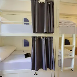 Room00 Hostel Lisbon